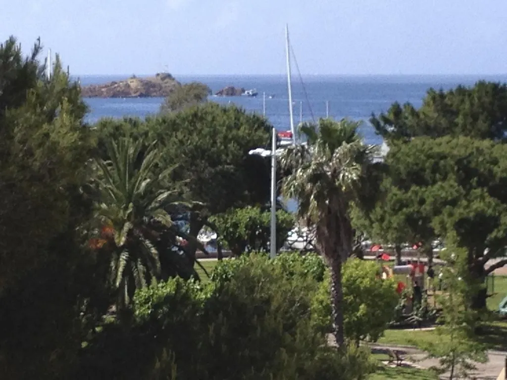 Apartment Appartement St Raphael Saint-Raphaël Frankreich